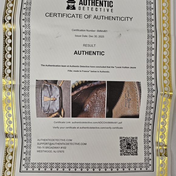 Authentic Louis Vuitton Jeune Fille Crossbody Bag - Picture 11 of 11